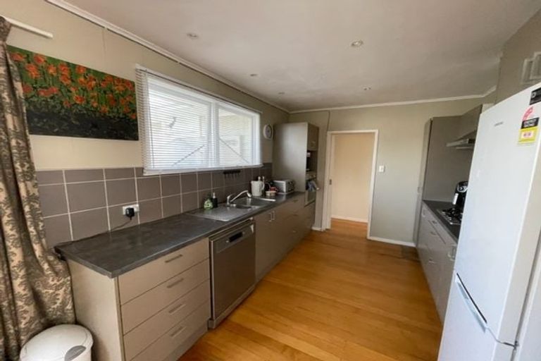 Photo of property in 67 Sycamore Drive, Sunnynook, Auckland, 0620