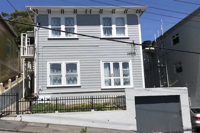 Photo of property in 90 Ellice Street, Mount Victoria, Wellington, 6011