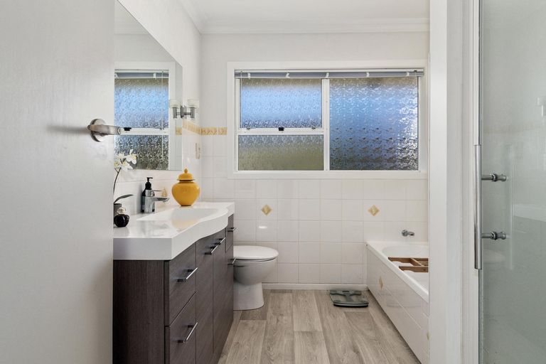 Photo of property in 9 Coppelia Avenue, Omokoroa, 3114