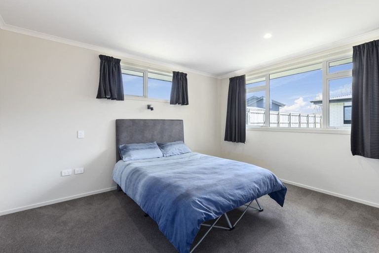 Photo of property in 33 Noumea Drive, Rangatira Park, Taupo, 3330