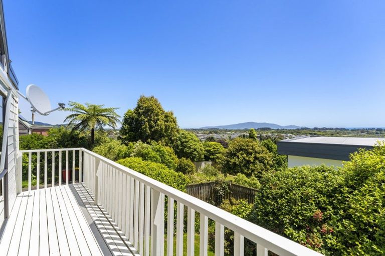 Photo of property in 134 Winara Avenue, Waikanae, 5036