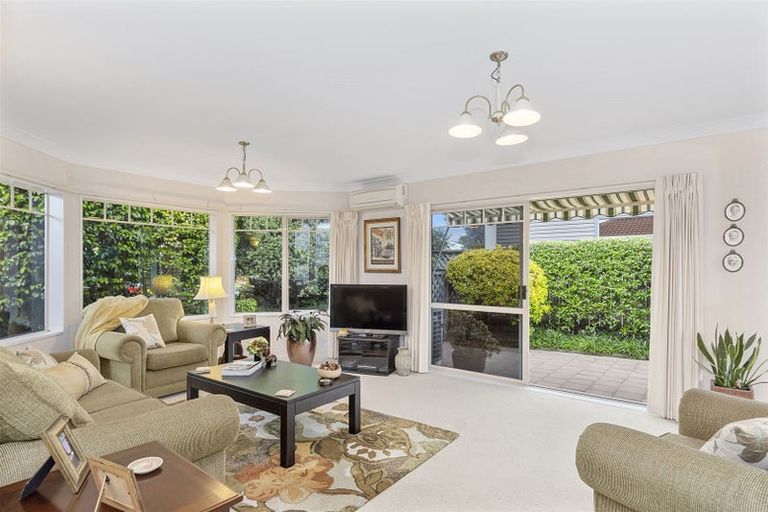 Photo of property in 56 Freyberg Street, Otumoetai, Tauranga, 3110