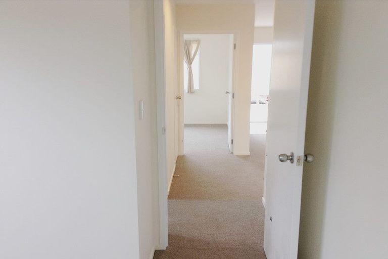 Photo of property in 31 Portadown Avenue, Pakuranga Heights, Auckland, 2010