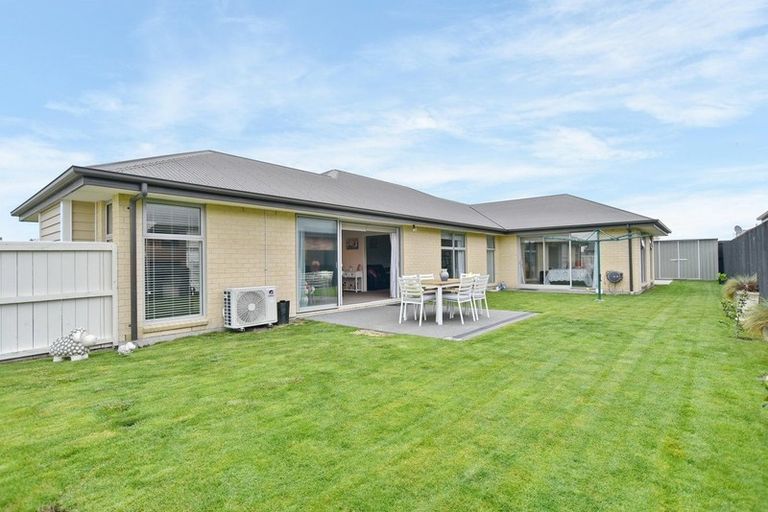 Photo of property in 13 Goodwin Street, Rangiora, 7400