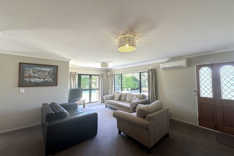 Photo of property in 43 Ohiwa Parade, Ohope, 3121