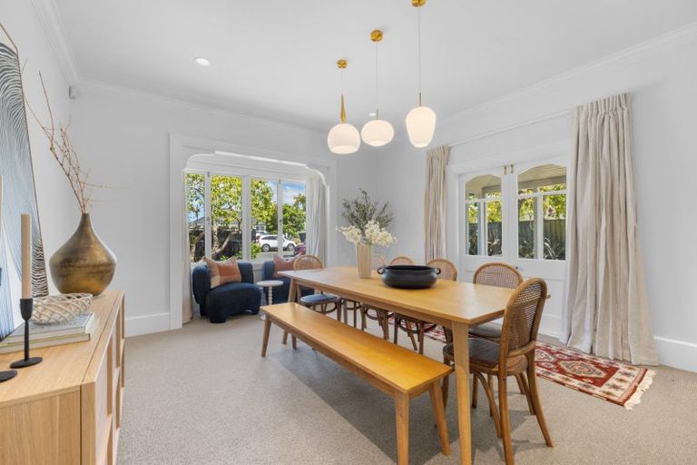 Photo of property in 100 Winchester Street, Merivale, Christchurch, 8014