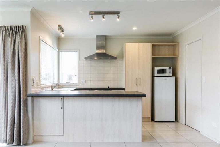 Photo of property in 2a Mcnaughton Place, Onekawa, Napier, 4110