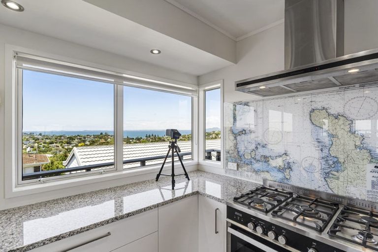 Photo of property in 22 Summit Drive, Torbay, Auckland, 0630