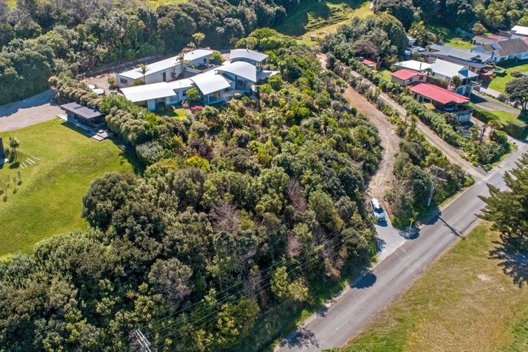 Photo of property in 1c Makorori Beach Road, Makorori, Gisborne, 4073