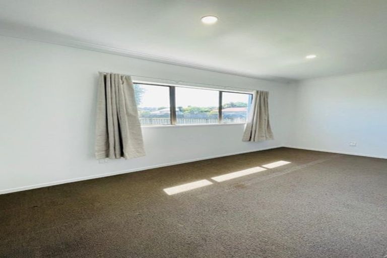 Photo of property in 65 Sheehan Avenue, Papakura, 2110