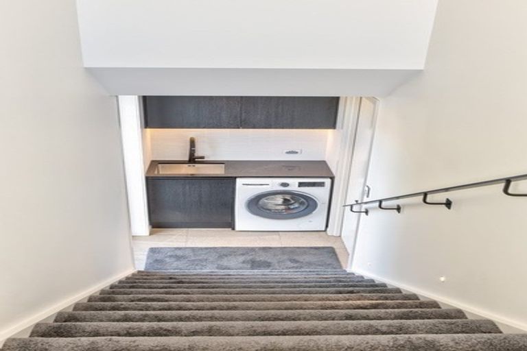 Photo of property in 16 Mccaw Mews, Wanaka, 9305