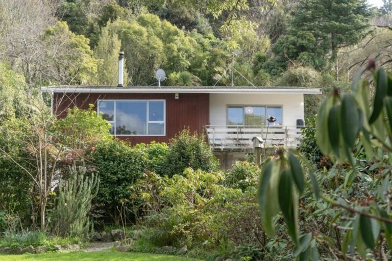 Photo of property in 47 Watt Street, Featherston, 5710