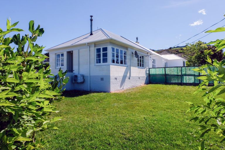 Photo of property in 26 Colne Street, Oamaru North, Oamaru, 9400