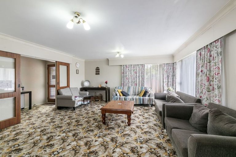 Photo of property in 81 Cambridge Terrace, Waterloo, Lower Hutt, 5011