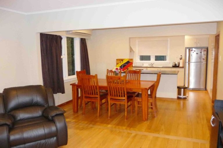 Photo of property in 8 Penrith Street, Westown, New Plymouth, 4310