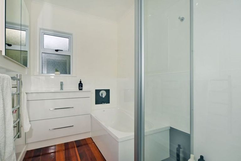 Photo of property in 60 Tuatara Drive, Te Kamo, Whangarei, 0112