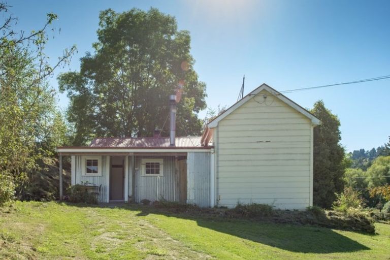 Photo of property in 79 Gabriels Gully Road, Lawrence, 9593