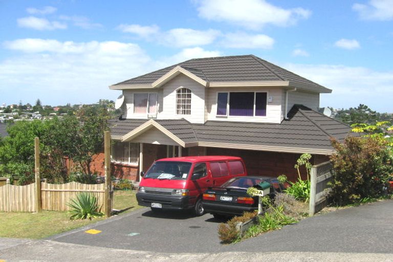Photo of property in 1/53 Noeleen Street, Glenfield, Auckland, 0629