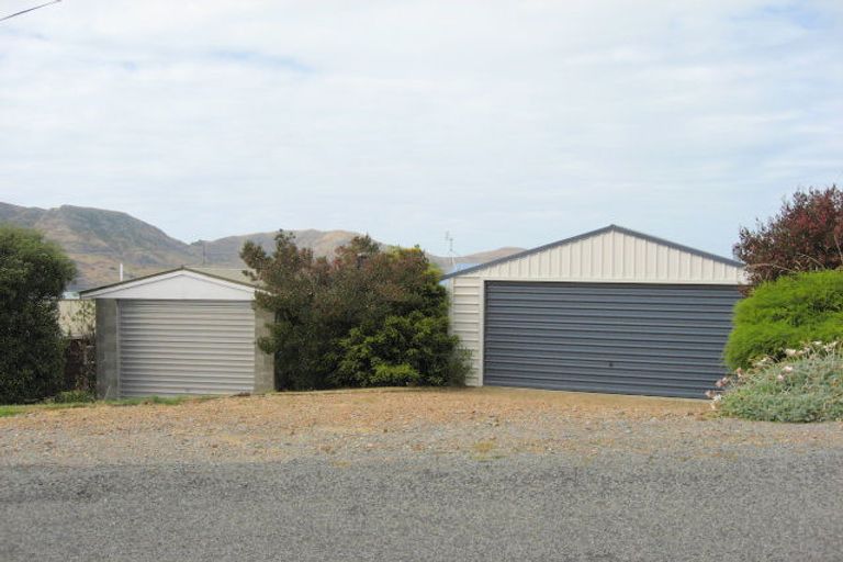 Photo of property in 9 Ranui Crescent, Diamond Harbour, 8971