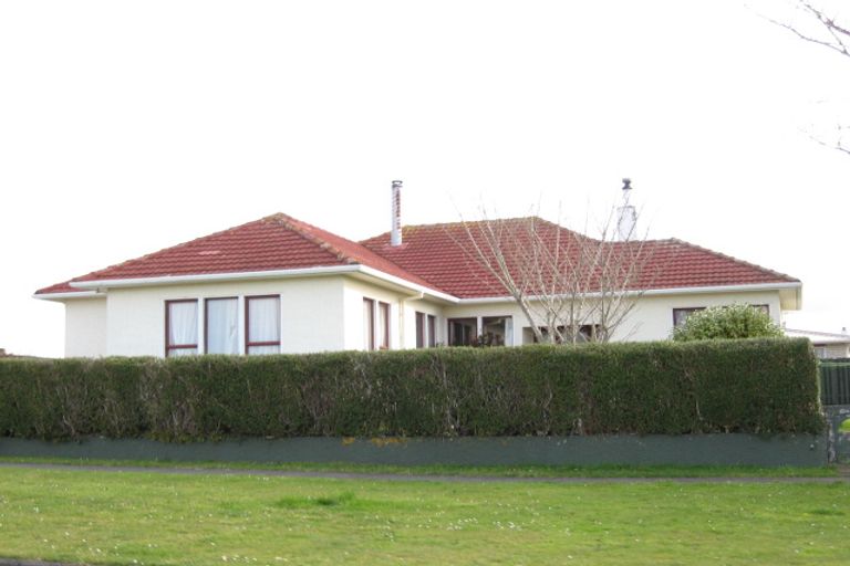 Photo of property in 21 Miranda Street, Stratford, 4332