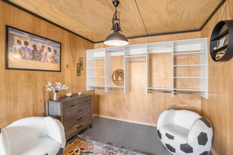 Photo of property in 102 Mark Street, Whangamata, 3620