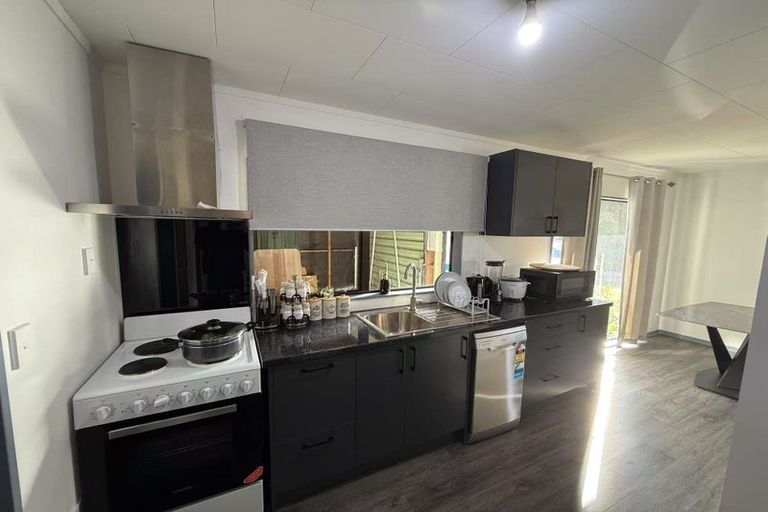 Photo of property in 73 Montgomery Avenue, Karori, Wellington, 6012