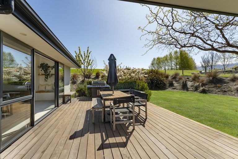 Photo of property in 39 Springbank Grove, Lower Shotover, Queenstown, 9371