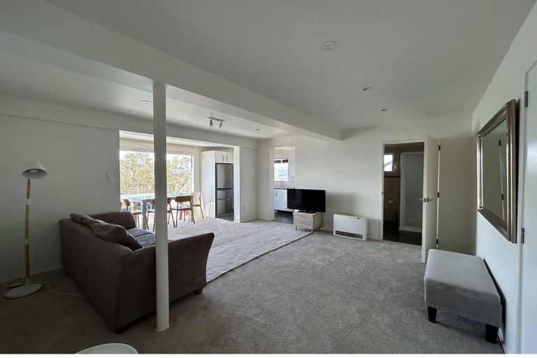 Photo of property in 9a Robieson Street, Roseneath, Wellington, 6011