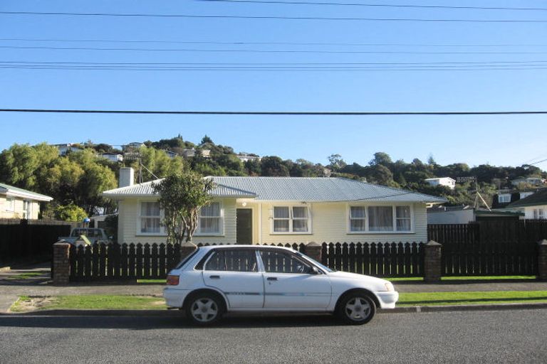 Photo of property in 52 Thomas Street, Stokes Valley, Lower Hutt, 5019