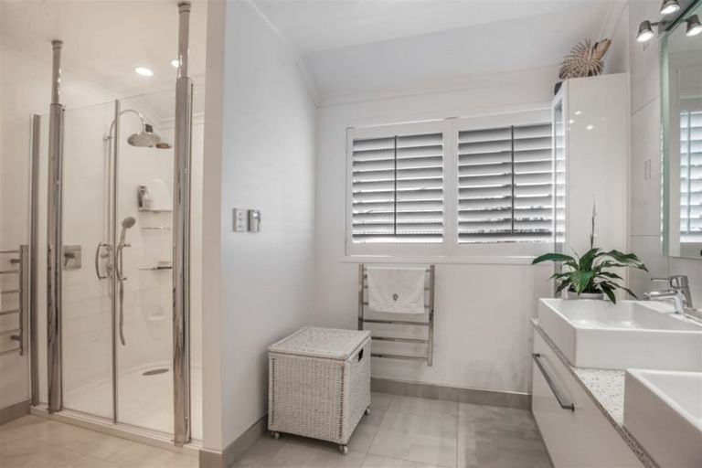 Photo of property in 7 Gigi Place, Conifer Grove, Takanini, 2112