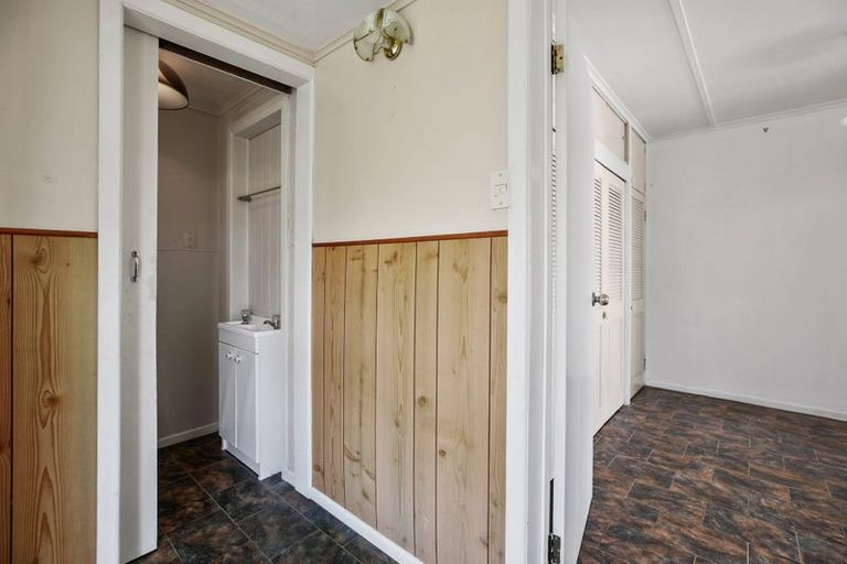 Photo of property in 9 Raroa Road, Paeroa, 3600