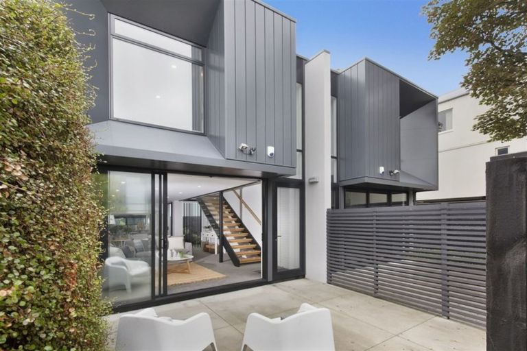 Photo of property in 4/308 Hereford Street, Christchurch Central, Christchurch, 8011