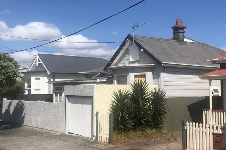 Photo of property in 10 Elizabeth Street, Petone, Lower Hutt, 5012