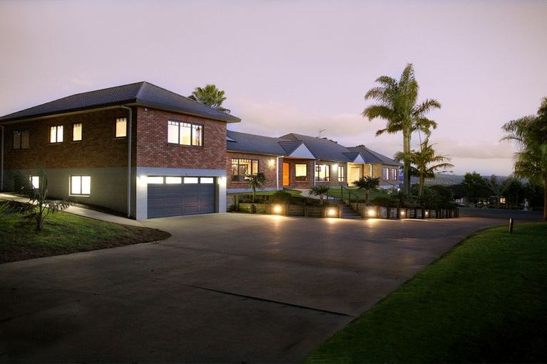 Photo of property in 245c Hill Road, The Gardens, Auckland, 2105