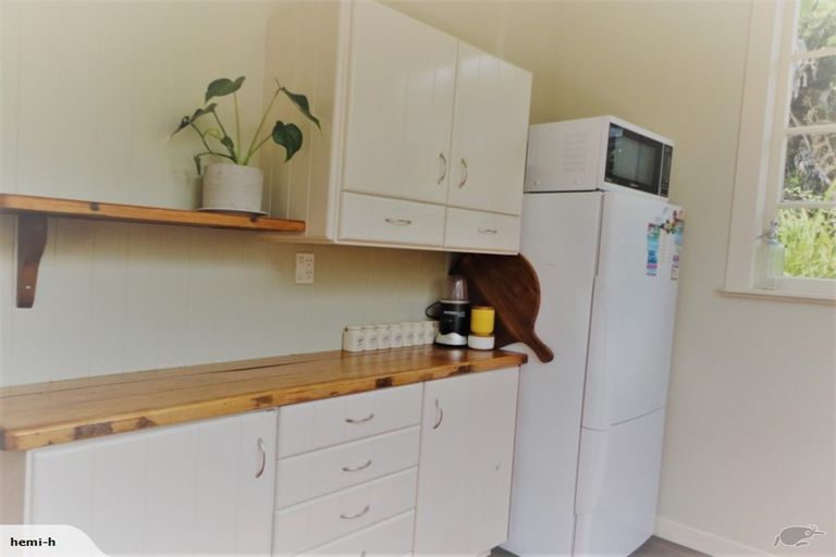 Photo of property in 20 Government Road, Raglan, 3225