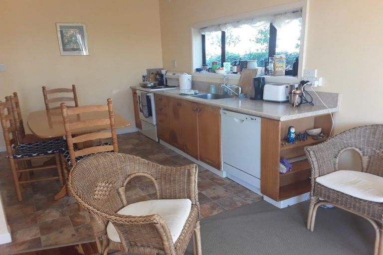 Photo of property in 13 Roslyn Road, Bluff Hill, Napier, 4110