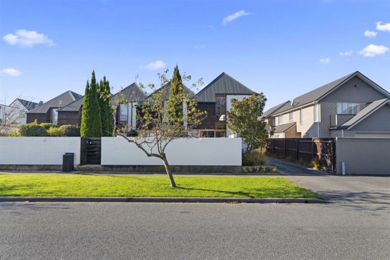 Photo of property in 1/30 Clissold Street, Merivale, Christchurch, 8014