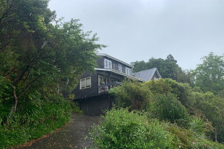 Photo of property in 1/39 Brigantine Drive, Beach Haven, Auckland, 0626