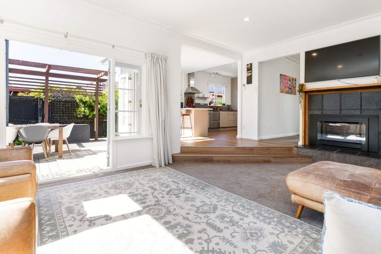 Photo of property in 37 Tainui Street, Somerfield, Christchurch, 8024