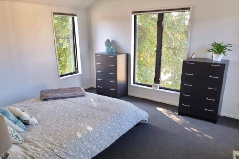 Photo of property in 216 Stanmore Road, Richmond, Christchurch, 8013