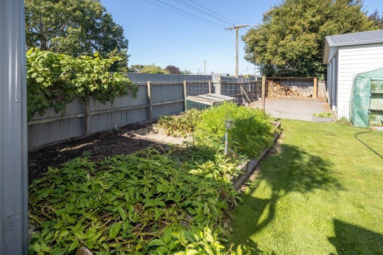 Photo of property in 52 Mcmurdo Street, Tinwald, Ashburton, 7700