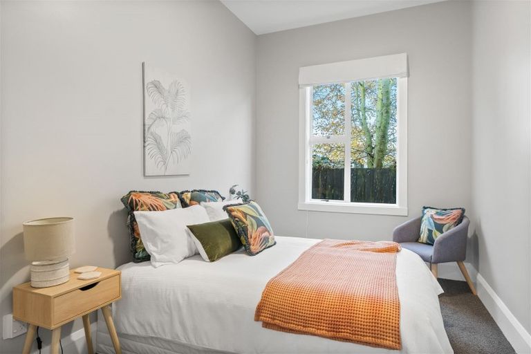 Photo of property in 51 Gresford Street, Edgeware, Christchurch, 8013