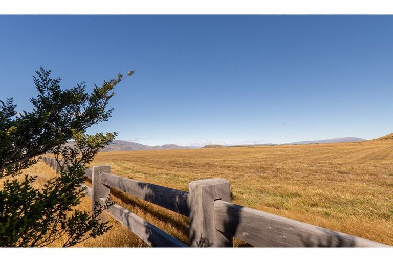 Photo of property in 25 Musterers Way, Ben Ohau, Twizel, 7999