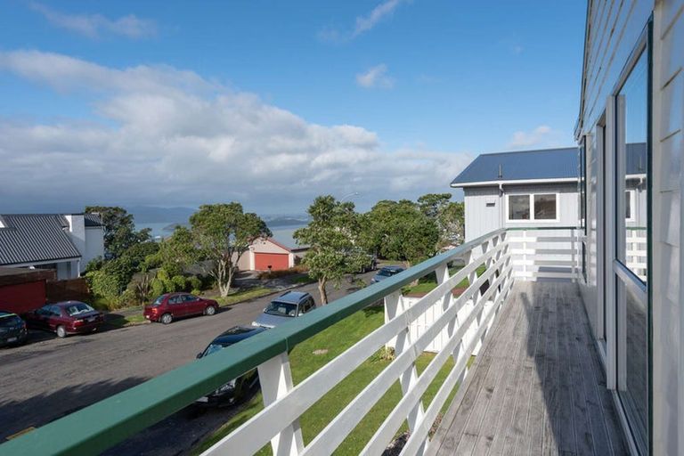 Photo of property in 15 Nagpur Terrace, Broadmeadows, Wellington, 6035