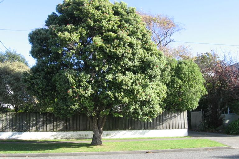 Photo of property in 11 Stellin Street, Boulcott, Lower Hutt, 5011