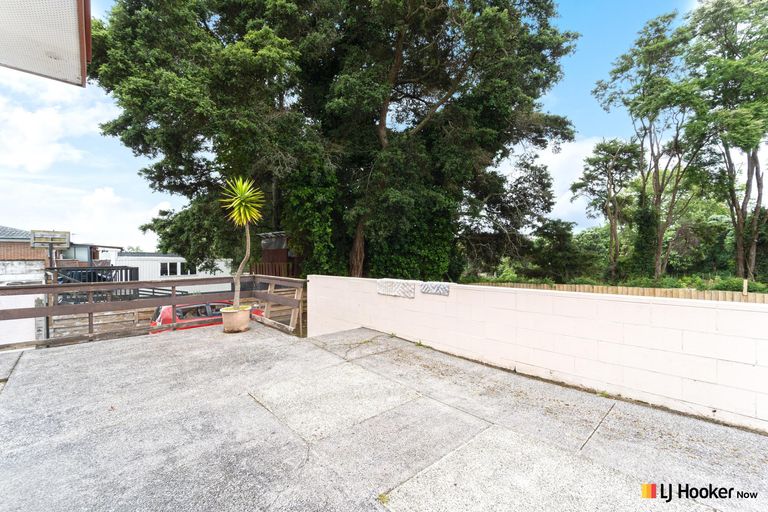 Photo of property in 52 Lawrence Crescent, Hillpark, Auckland, 2102