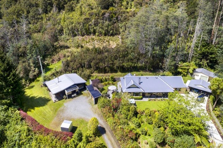 Photo of property in 1063c Blue Mountains Road, Blue Mountains, Upper Hutt, 5371