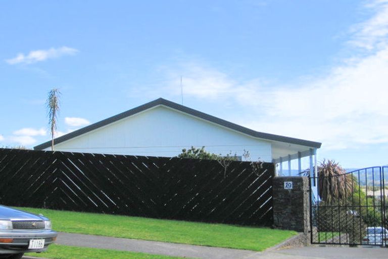 Photo of property in 19 Tarawera Street, Ohauiti, Tauranga, 3112