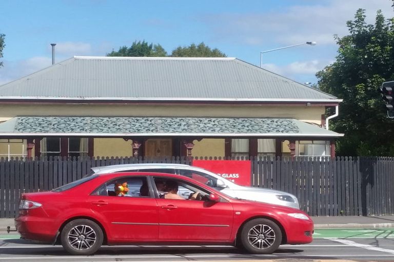 Photo of property in 1/252 Lincoln Road, Addington, Christchurch, 8024