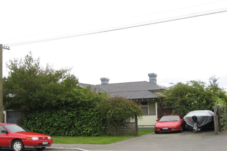 Photo of property in 1/33 Geraldine Street, Edgeware, Christchurch, 8013